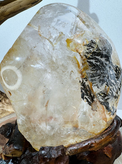 perfect dentritic quartz