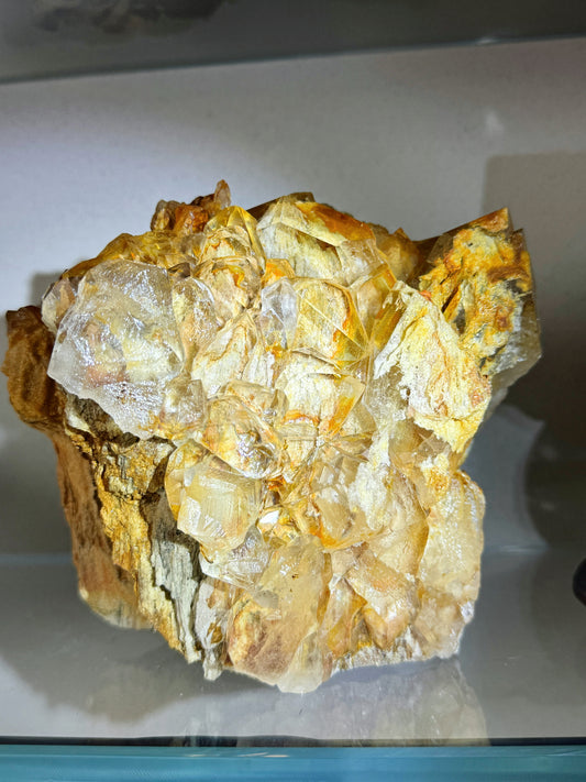 transpant quartz with yellow garden cluster