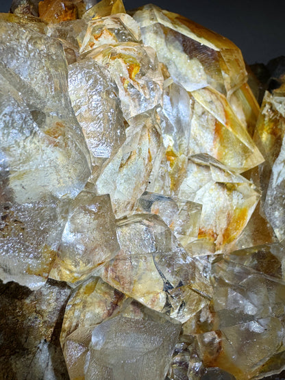 transpant quartz with yellow garden cluster