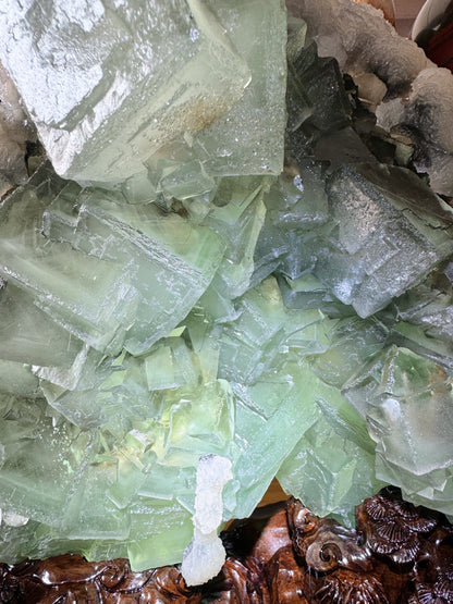 huge green fluorite cube with white byrite