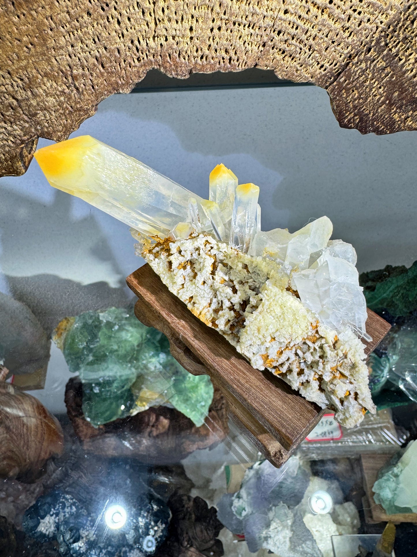 Mango quartz